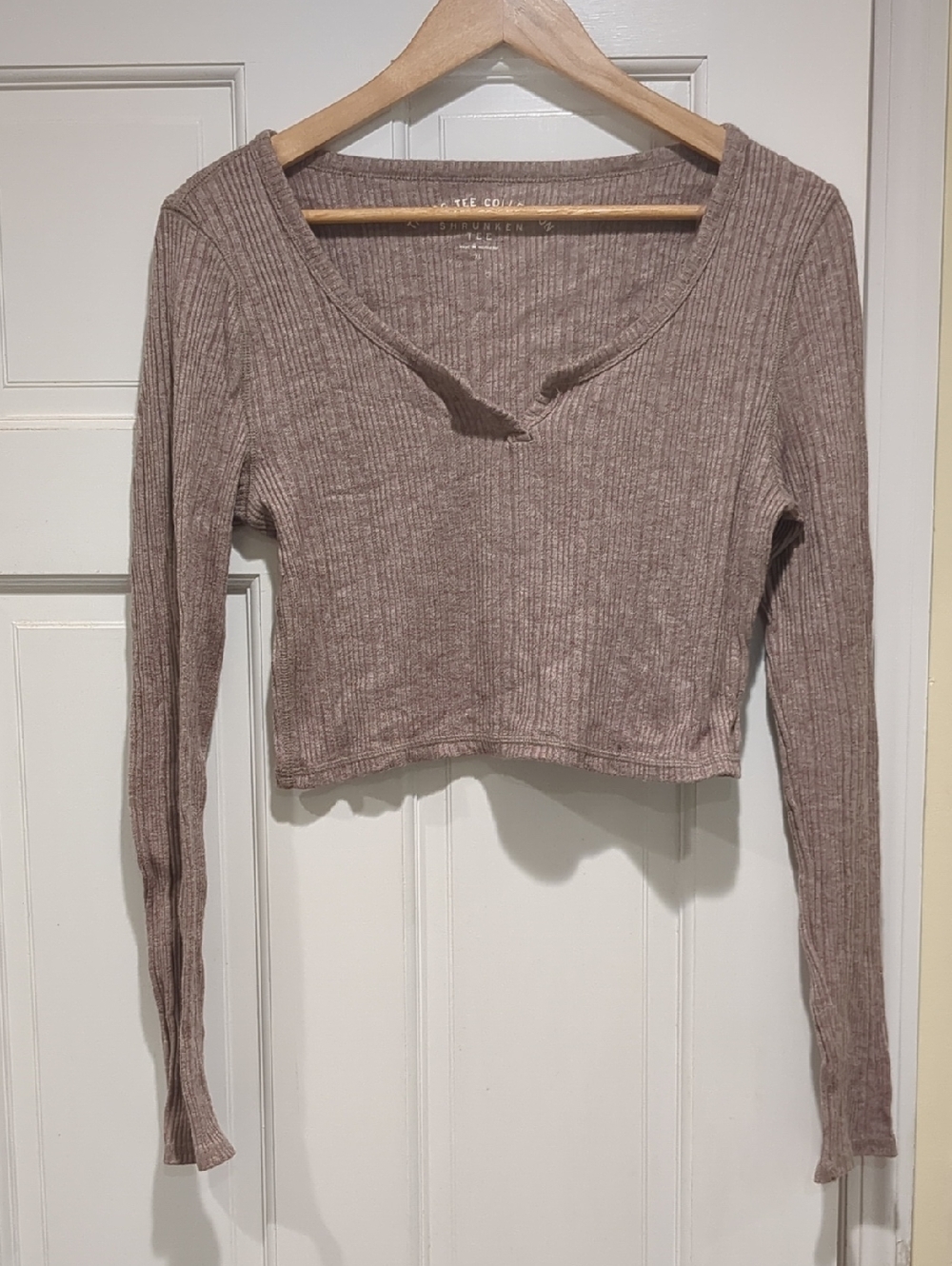 Ribbed Long-Sleeve Crop Top